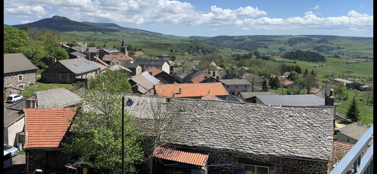 Auberge De La Tour Freycenet-la-Tour Εξωτερικό φωτογραφία