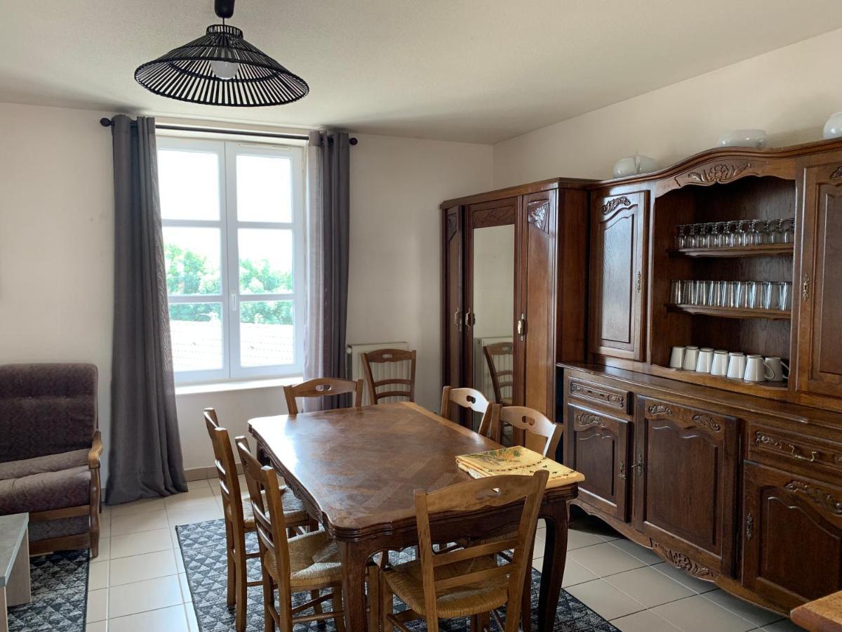Auberge De La Tour Freycenet-la-Tour Εξωτερικό φωτογραφία