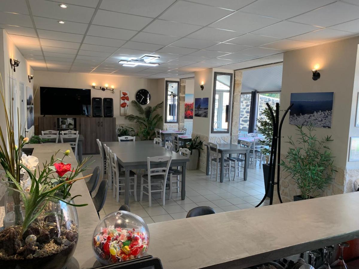 Auberge De La Tour Freycenet-la-Tour Εξωτερικό φωτογραφία