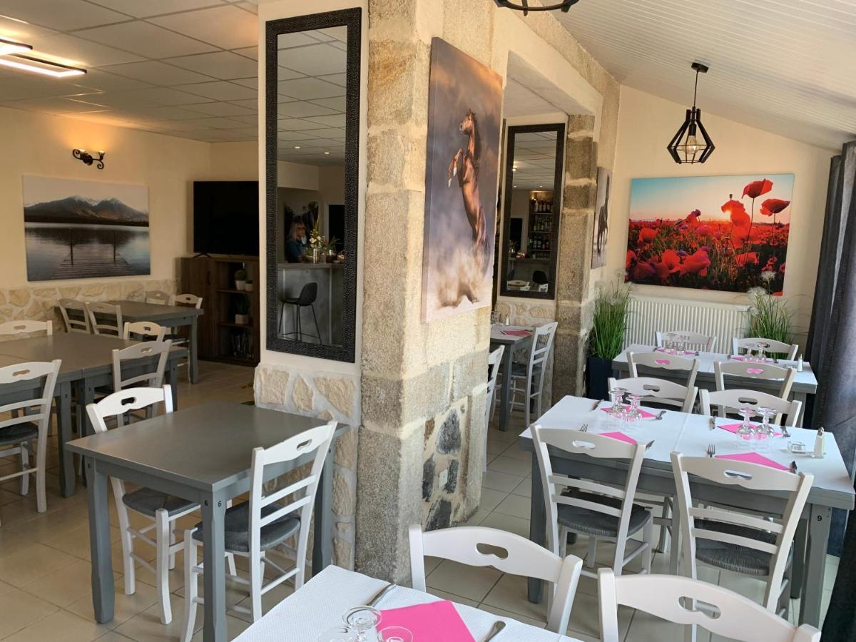Auberge De La Tour Freycenet-la-Tour Εξωτερικό φωτογραφία